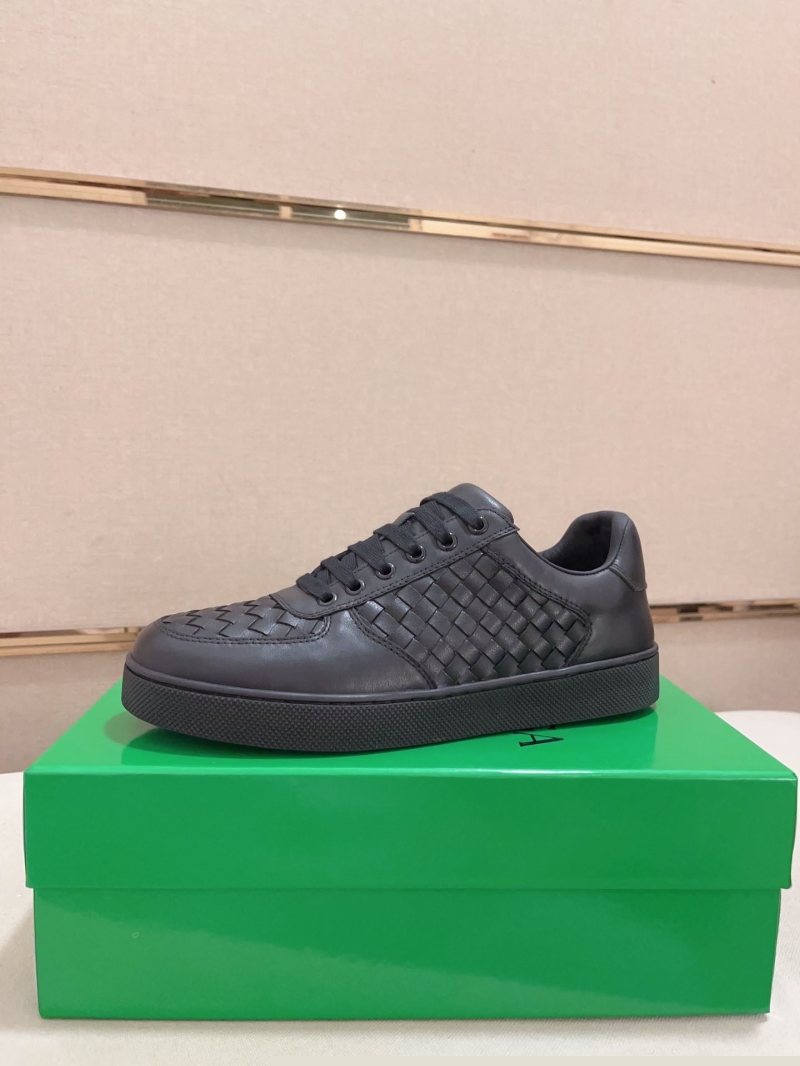 bo*te*ga Ve*ne*ta casual shoes